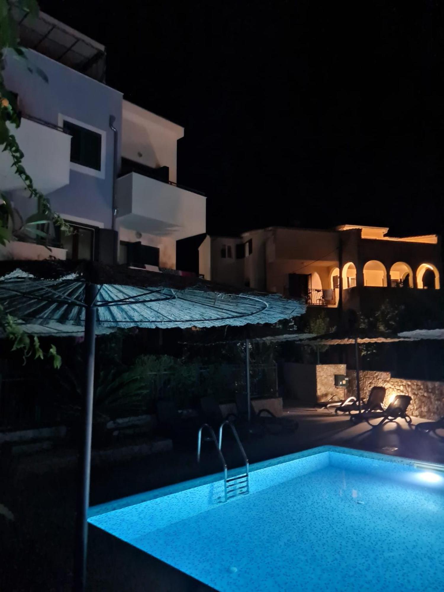 Apartment Relax Villa Salena Slatine Exterior photo